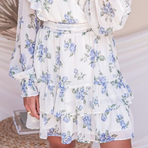 ✨2xHP✨Marlowe Blue Flower Ruffle Dress✨ - Picture 2 of 8